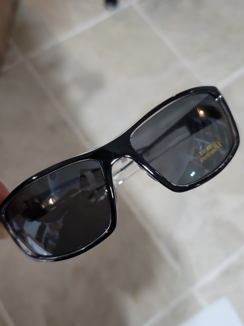 Men's Black  Sunglasses - UV400 Protection